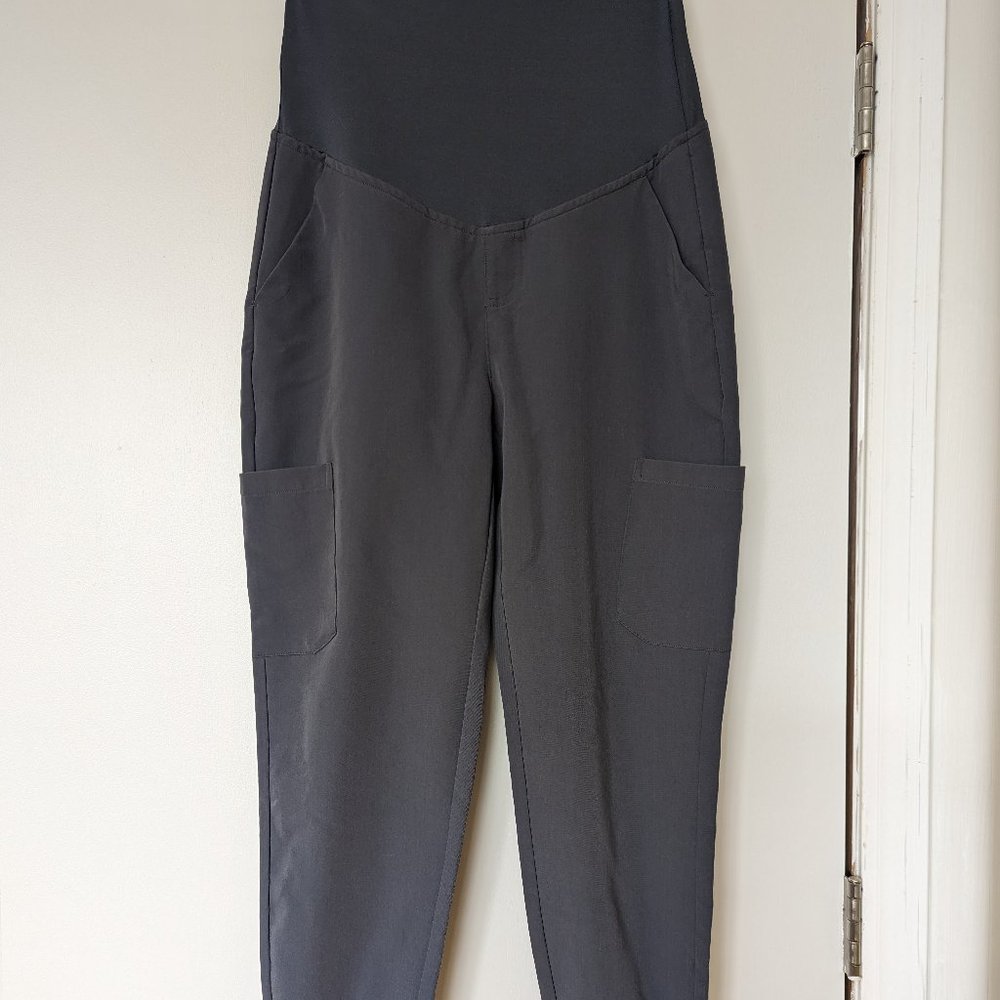 Petite Maternity Scrub Jogger